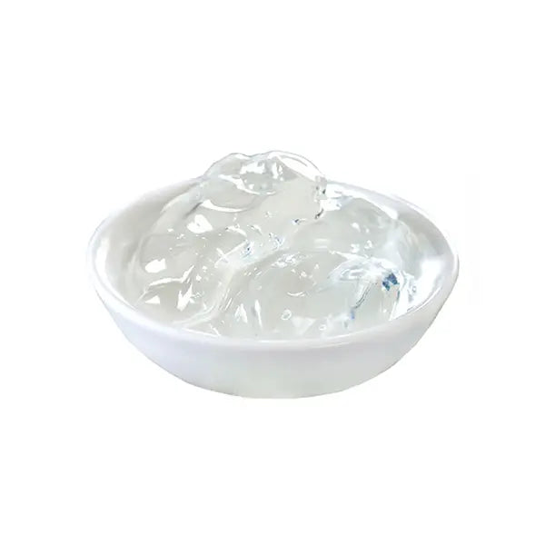 Crystal-clear aloe vera chunks in syrup, juicy and fiber-rich, ideal for iced tea, lemonade, and dessert toppings.