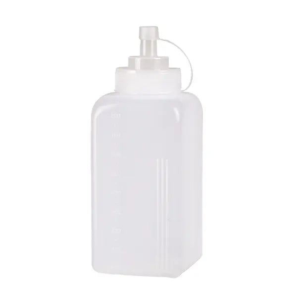 700ml PE plastic syrup bottle with a leak-proof cap, squeezable design, and a transparent body for easy identification. Perfect for syrups, sauces, and dressings.