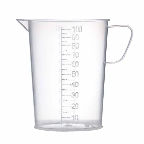 100ml heat-resistant measuring cup with clear measurement marks. Ideal for brewing tea, mixing cocktails, and baking, ensuring precise liquid measurements.