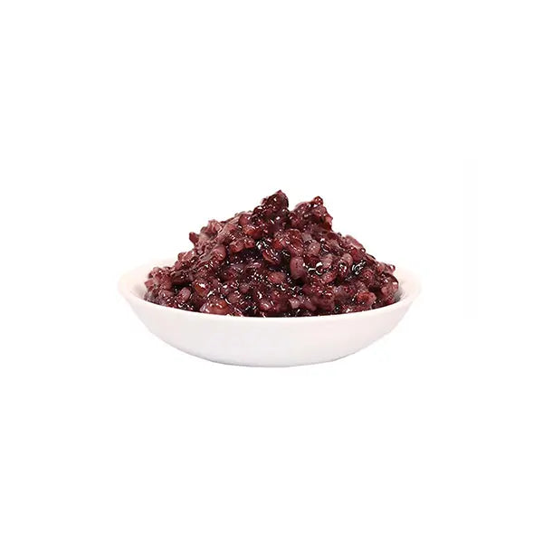 Canned black glutinous rice dessert, sweet and sticky texture, perfect topping for Asian drinks and desserts.