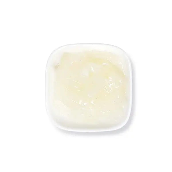 Original coconut jelly cubes in syrup, offering a crisp and refreshing bite for desserts and drinks.